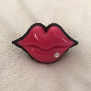 NWOT Betsey Johnson Lips Ring